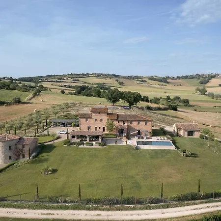 Il Mandorlo By Boutique Luxury In Umbria