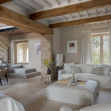 Il Mandorlo By Boutique Luxury In Umbria * Gioiella