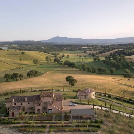 Il Mandorlo By Boutique Luxury In Umbria