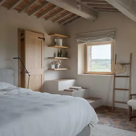 Il Mandorlo By Boutique Luxury In Umbria Villa *