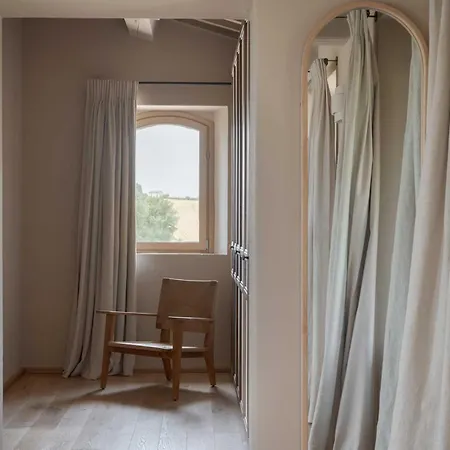 Il Mandorlo By Boutique Luxury In Umbria Villa *