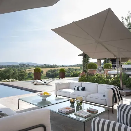 Il Mandorlo By Boutique Luxury In Umbria Villa *
