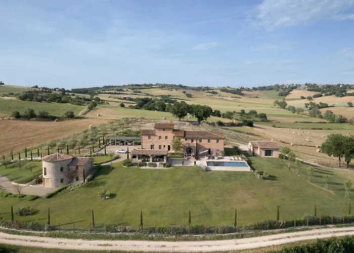 Il Mandorlo By Boutique Luxury In Umbria