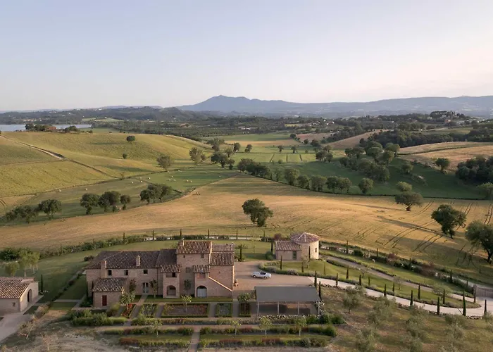 Il Mandorlo By Boutique Luxury In Umbria
