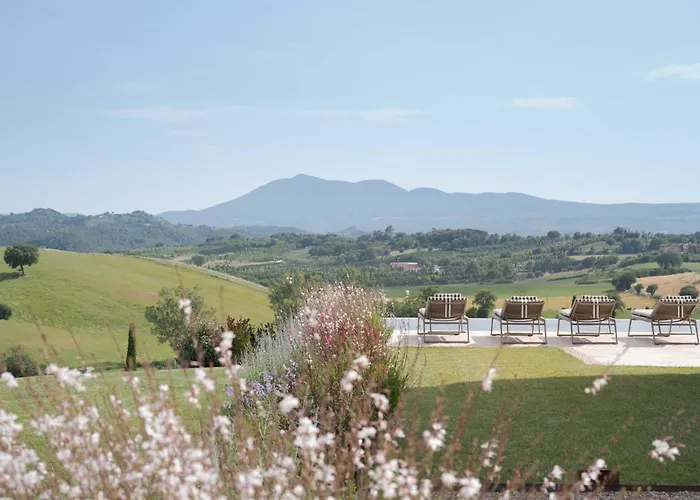 Villa Il Mandorlo By Boutique Luxury In Umbria